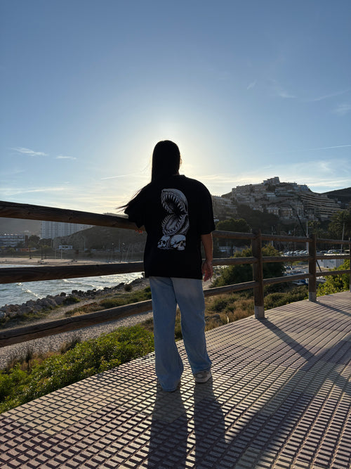 La Atrapamoscas / The Venus Tee