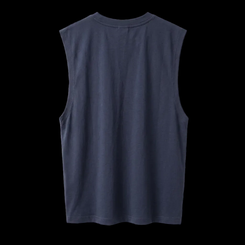Camiseta sin mangas de color azul acero (ebony). Algodón 100%. Oversized. La parte de detrás esta lisa completamente.