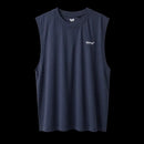 Camiseta sin mangas color gris oscuro, vista de frente, algodón 100%. Logo fang en el corazón de color hueso.